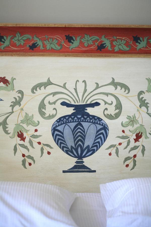 Le Manoir De La Fieffe Bed and Breakfast Cherbourg-en-Cotentin Kamer foto
